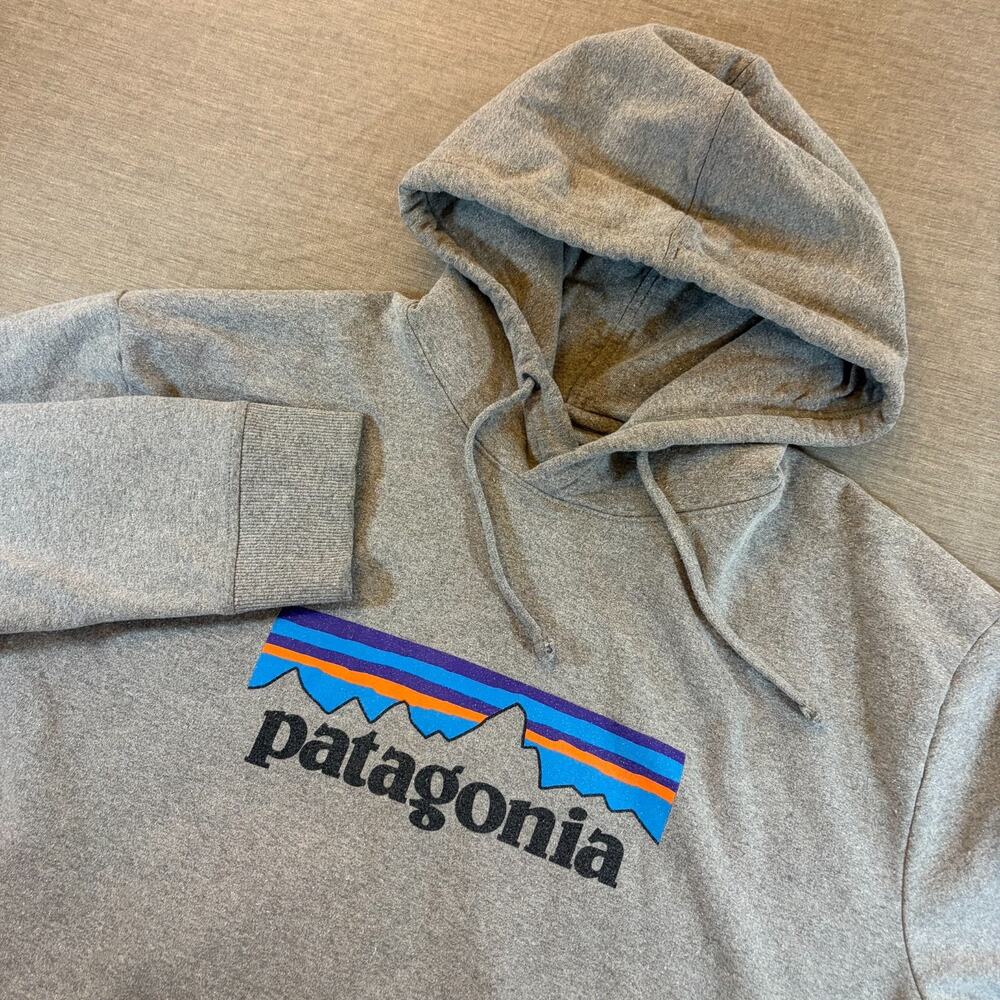 Patagonia Gray Uprisal Hoodie Size L Pullover Sweatshirt